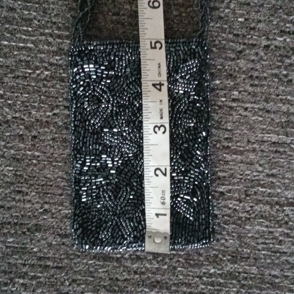 🆕 💎Mini Handmade Beaded Crossbody Bag💎 - Picture 11 of 13